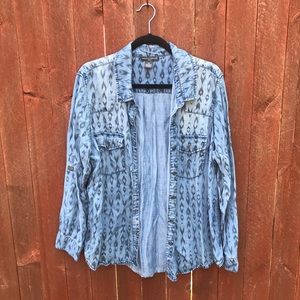 2x Chelsea Theodore denim boho jacket button
